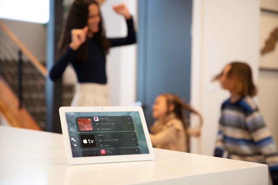 how-multi-room-audio-turns-your-morning-into-one-soundtrack